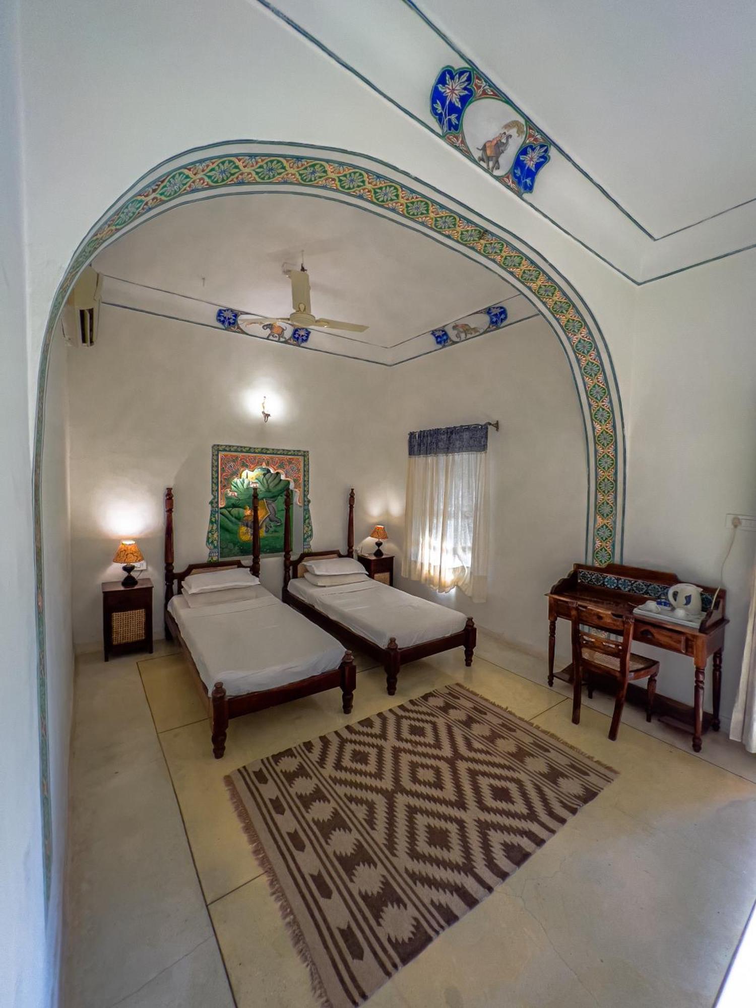 Hotel Castle Bijaipur Eksteriør billede