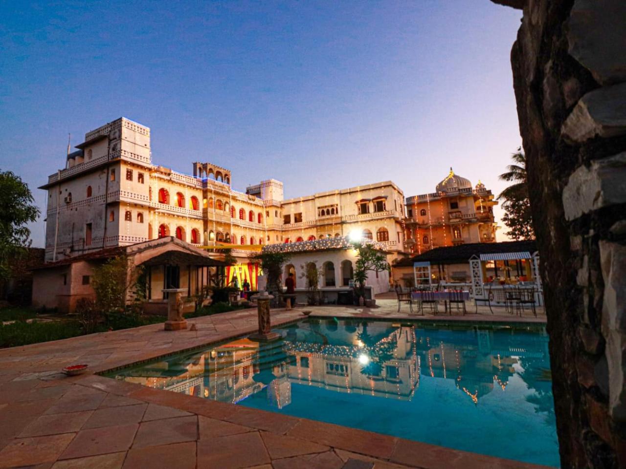 Hotel Castle Bijaipur Eksteriør billede